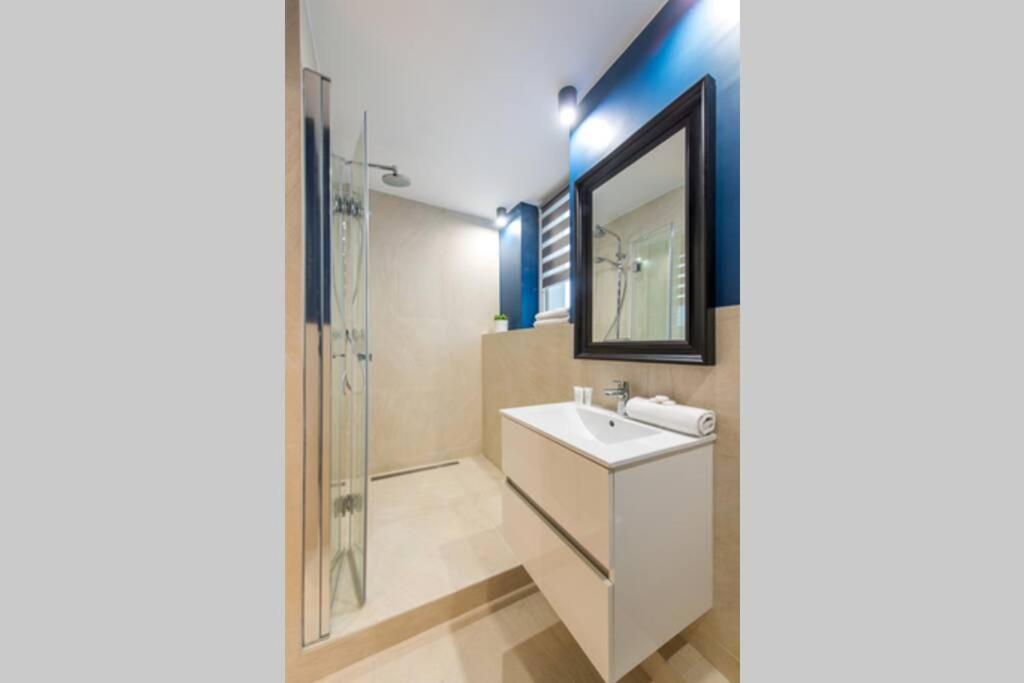 Rondo Onz P&O Serviced Apartments วอร์ซอ ภายนอก รูปภาพ